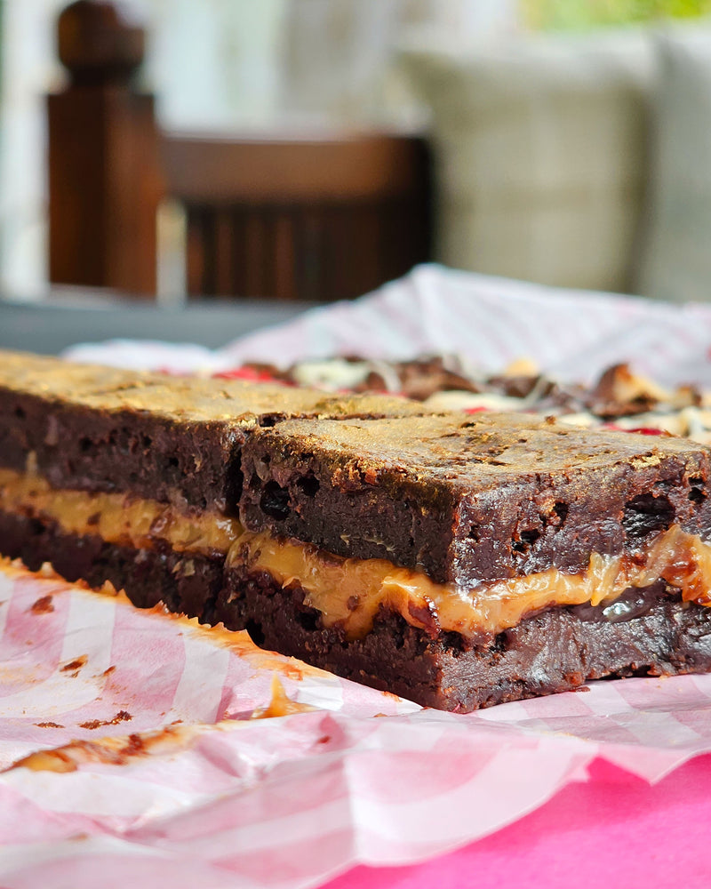 Gold Medal Salted Caramel 6 Bite Brownie Box