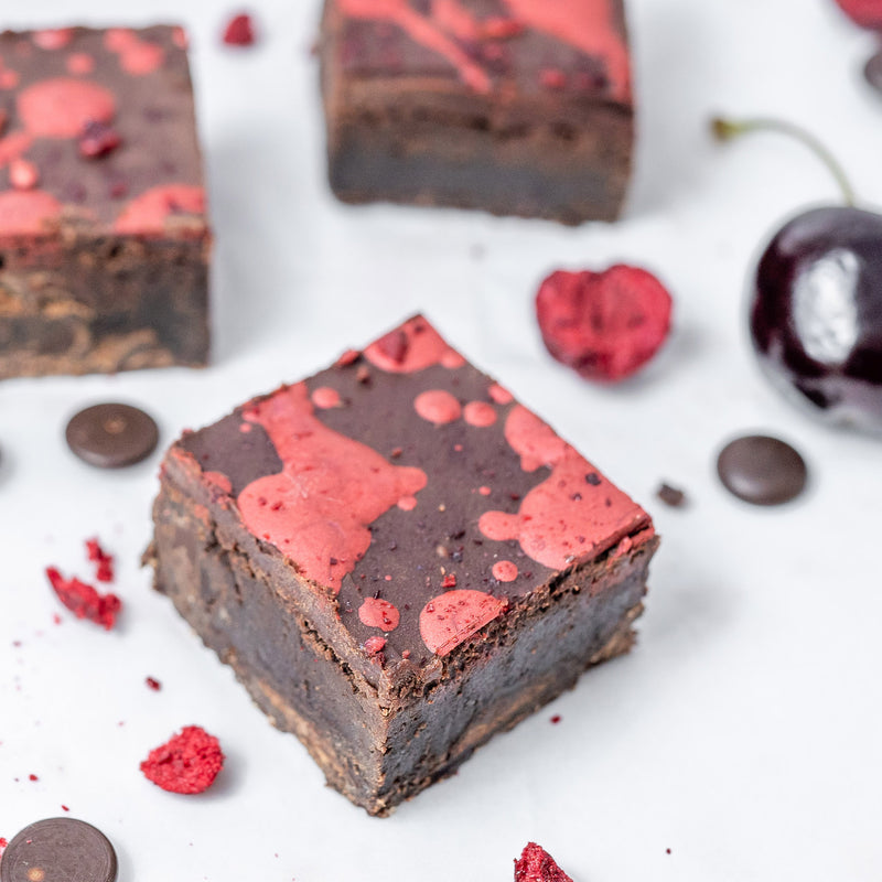 BRAND NEW Can't Believe It's Vegan Wheat-Free 16 Bite Brownie Box